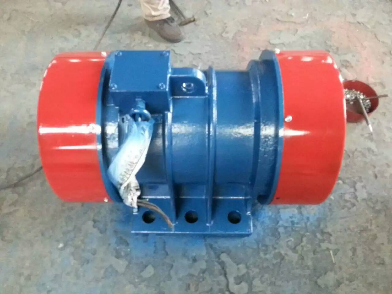 ZG型號振動(dòng)電機(jī)